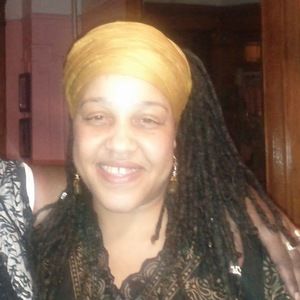 Meet your Posher, Monifa